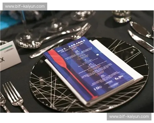 北纬36度的烈酒，与北纬24度的清茶：青岛与厦门的灵魂博弈